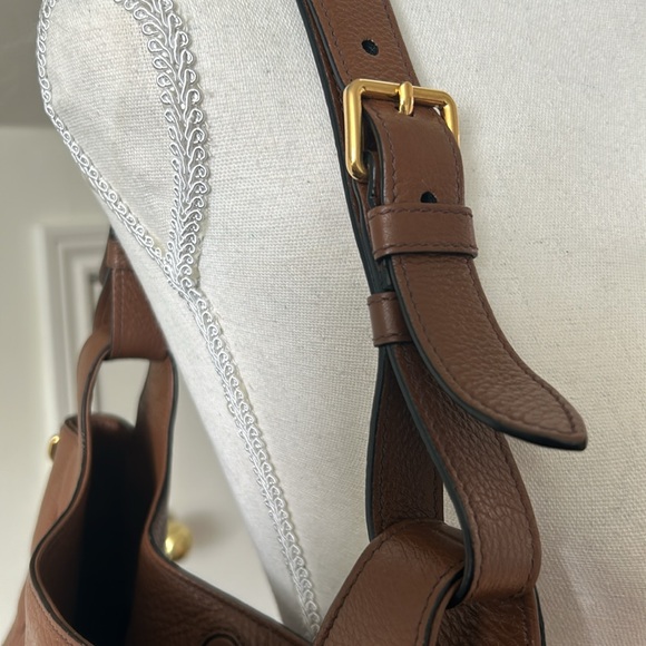 Prada Vitello Daino Hobo Camel - Picture 9 of 11